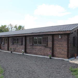 4 bed log cabin