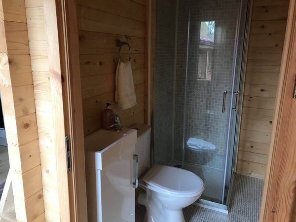 Log Camper - Log Cabin - Northern Log Cabins