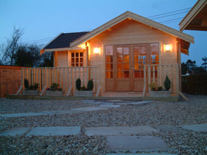 L-Shaped Log Cabin